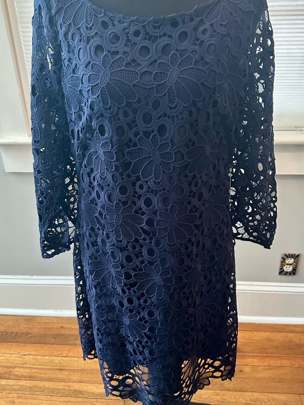 NWT Nanette Lepore Navy Crochet Lace Midi Dress With Bell Sleeves